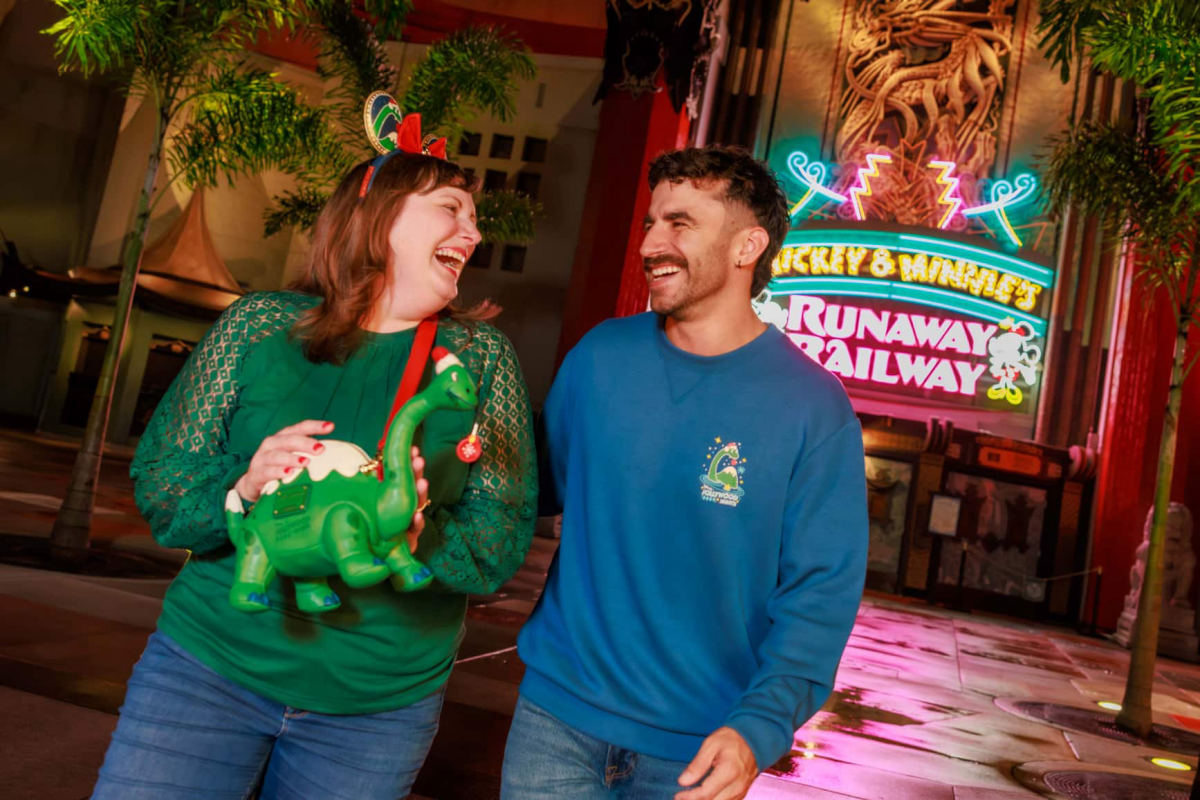 Jollywood Nights Adds Lounge, Characters and January Dates