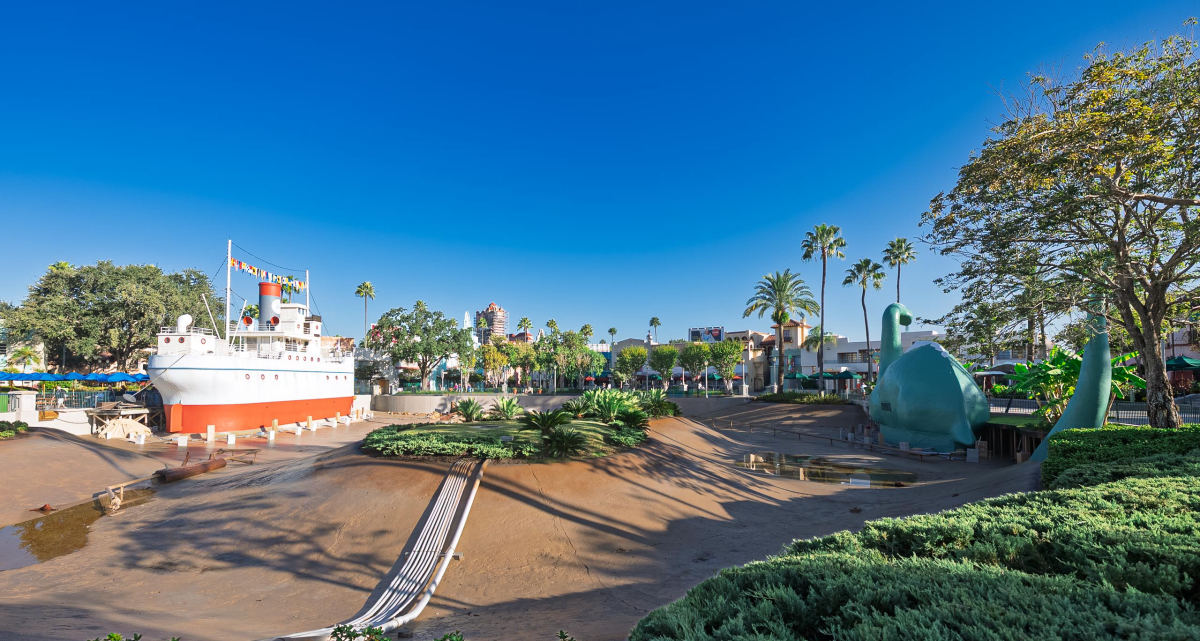 Gertie Repainted as Echo Lake Refurb Nears Its Finish