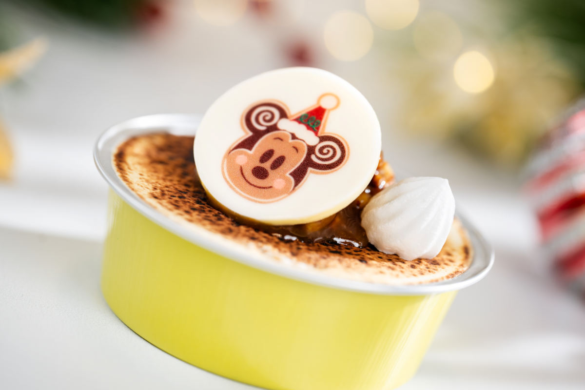 Disney World Holiday Treats Available Without a Park Ticket