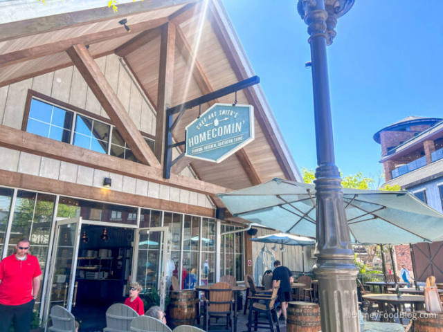 Homecomin’ Offers Thanksgiving Dinner To Go at Disney Springs