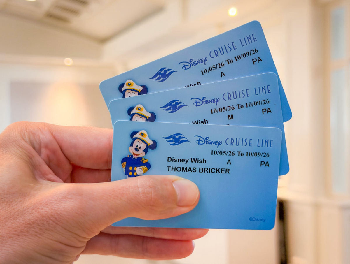 Disney Treasure to Test Key to the World Wristbands