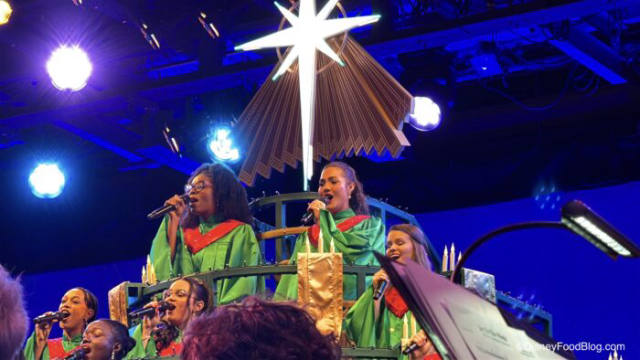 EPCOT Candlelight Processional Dining Packages Now Available