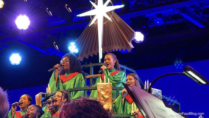 EPCOT Candlelight Processional Dining Packages Now Available