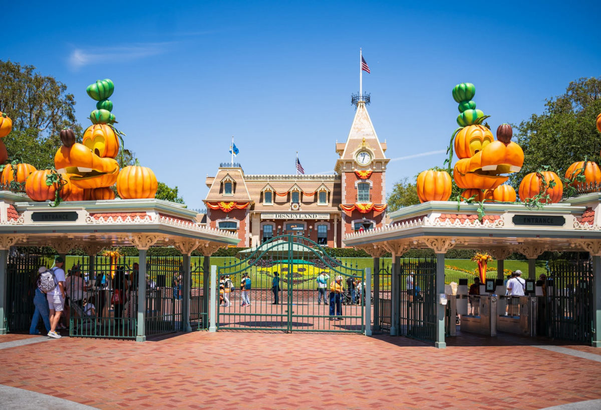 Why MagicBands May Still Have a Future at Disney World