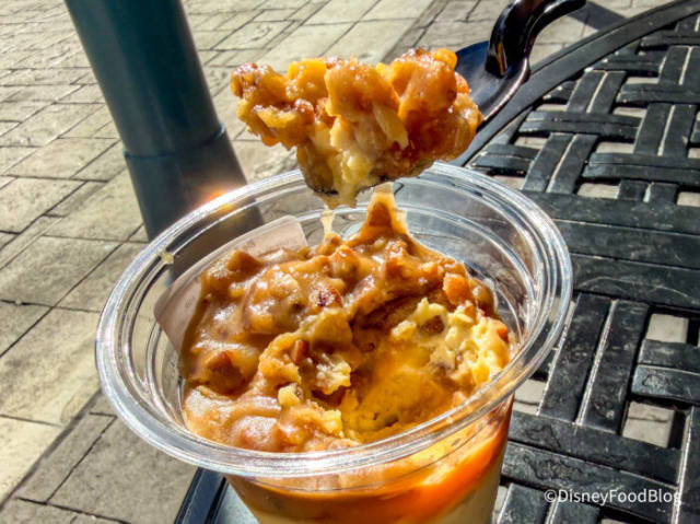 Port Orleans' Beignet Custard Is a $5 Disney Dessert Worth the Detour
