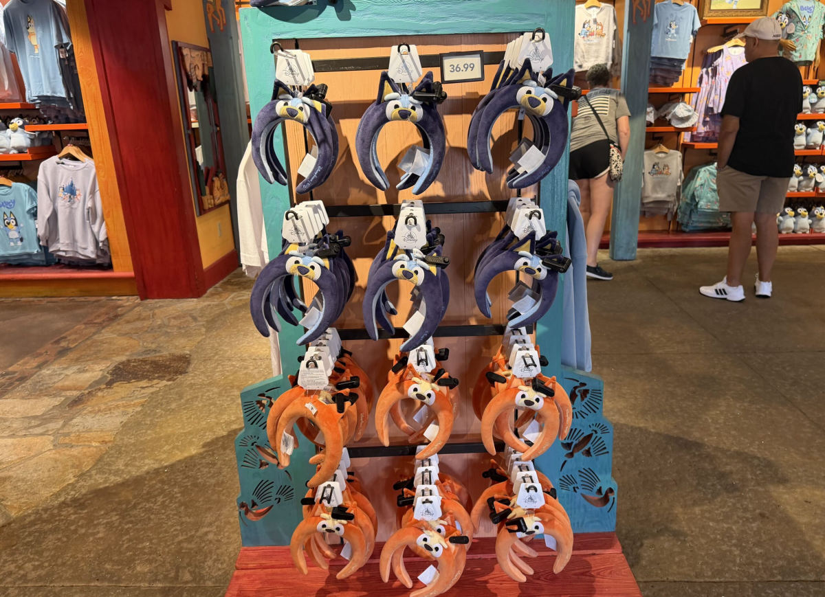 Bluey and Bingo Plush Headbands Land at Walt Disney World