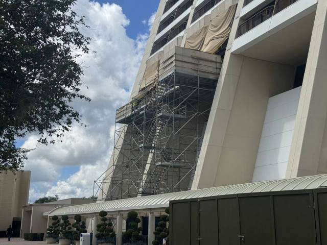 Contemporary Resort Renovation Stretches Toward End of 2027