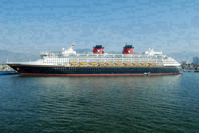 Disney Cruise Line Extends Per-Person Savings to March 2027