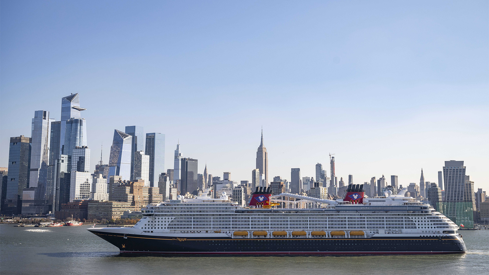 Disney Cruise Line Returns to New York City in Fall 2027