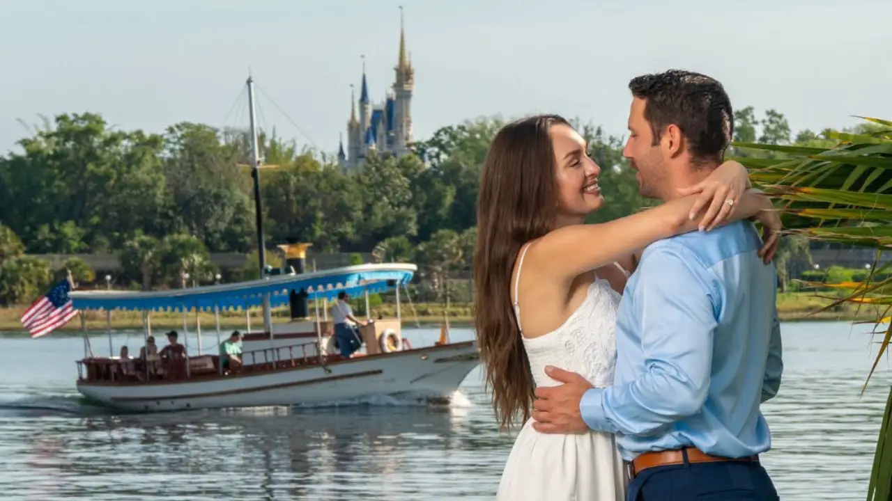 Disney PhotoPass Now Offers Pro Portrait Sessions at WDW Resorts