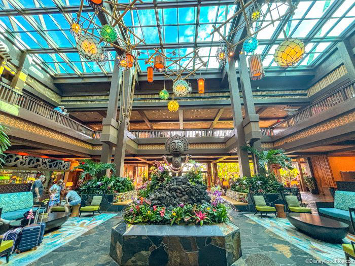 Polynesian Resort Gets Mixed Marks in Disney Coffee Crawl