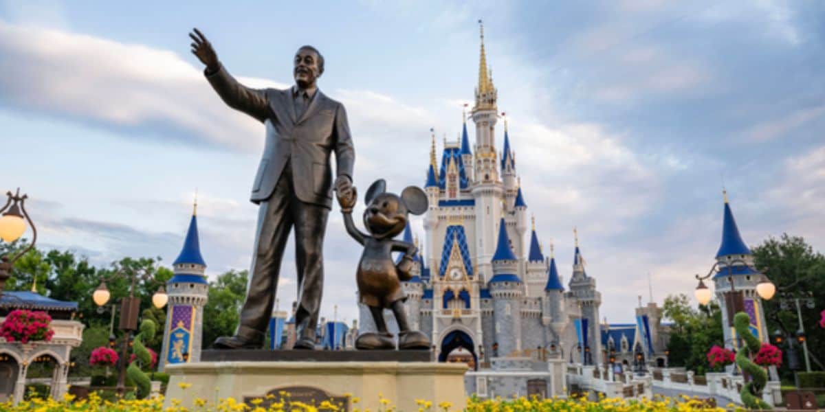 Disney World Is Surprisingly Empty This July 4th Weekend