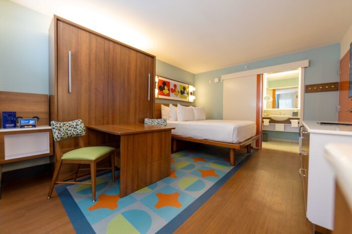 Disney World Hotel Rooms Don't Have Microwaves or Fridges