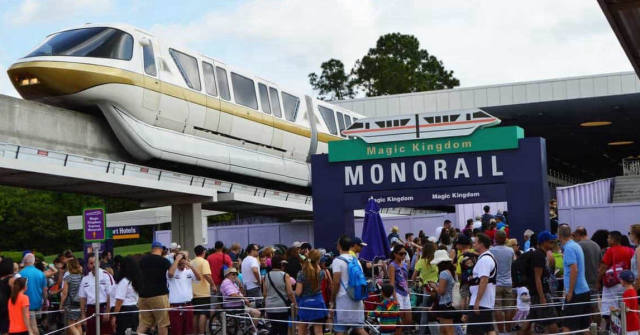 Both Magic Kingdom Monorail Lines Went Down on Sept. 16