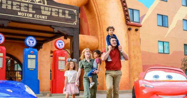 7 Reasons Disney World Regulars Always Stay On-Property