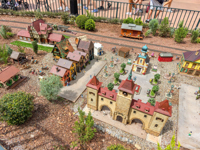 EPCOT’s Tiny Train Town Adds a Beverage Delivery Train
