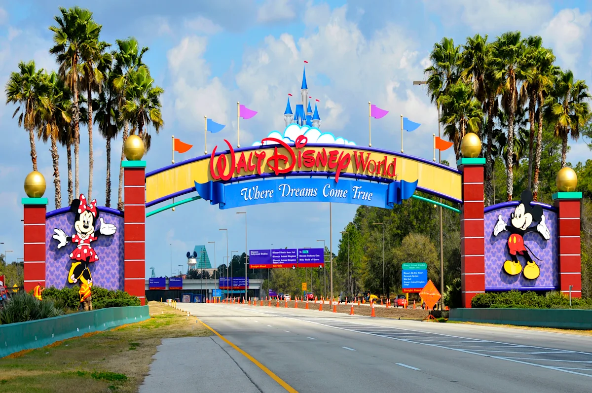 7 Free Things to Do at Disney World Without a Ticket