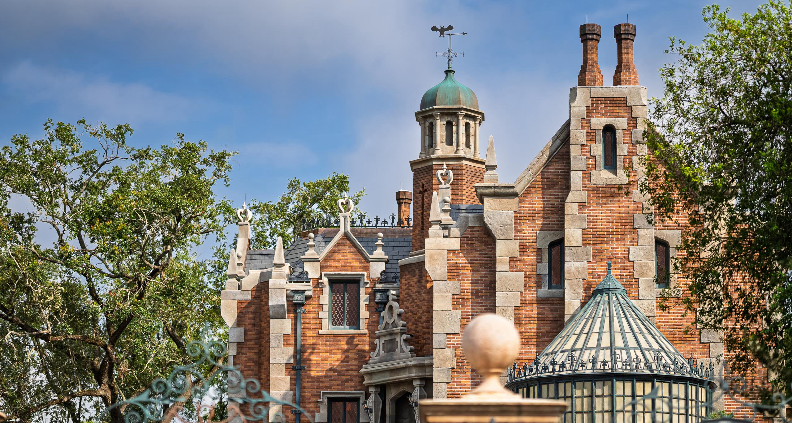 Haunted Mansion's Restored Exterior Is Finally Revealed