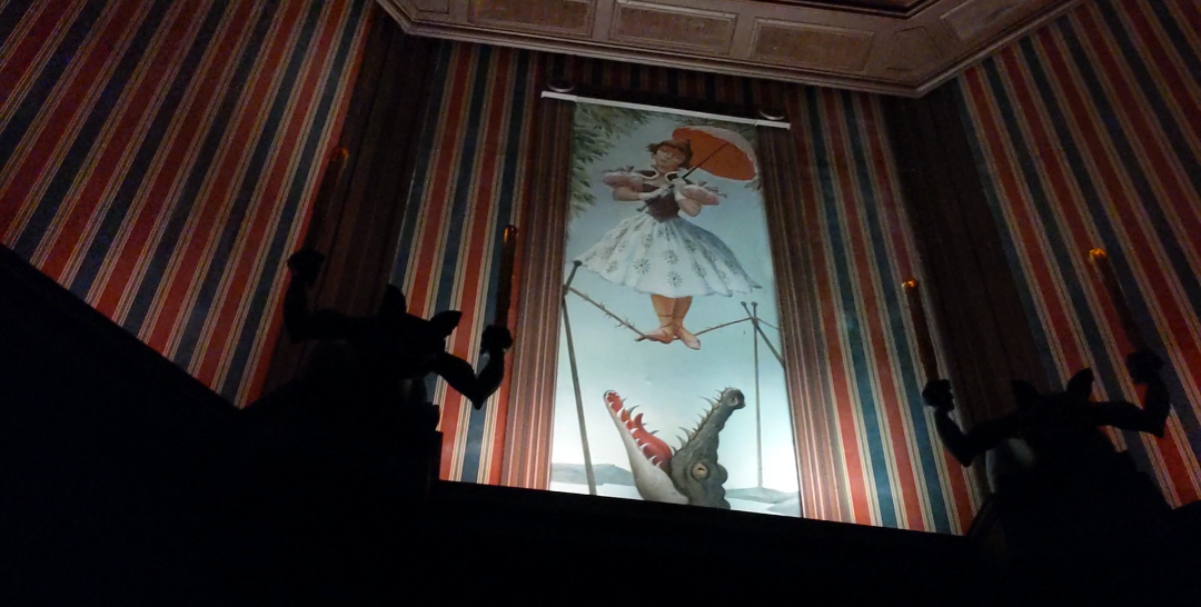 Haunted Mansion Stretching Room Out at Magic Kingdom