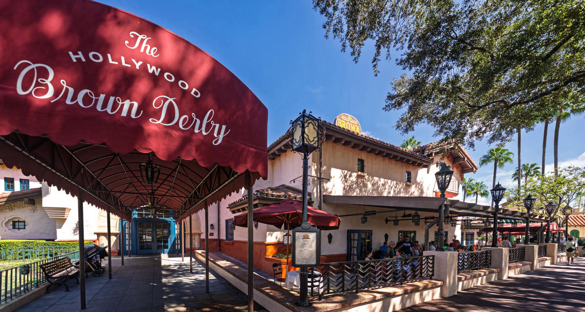 Hollywood Brown Derby Lounge Returns With Fresh Look