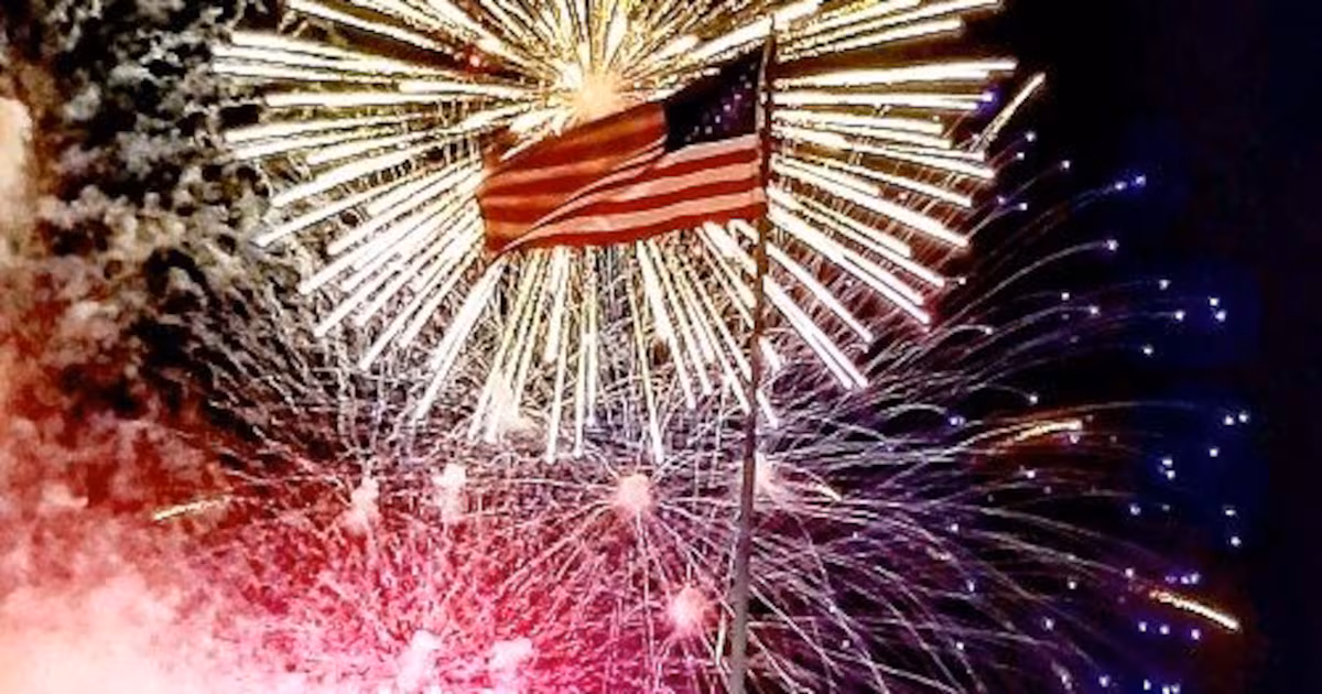 Where to Watch Fourth of July Fireworks Near Jacksonville