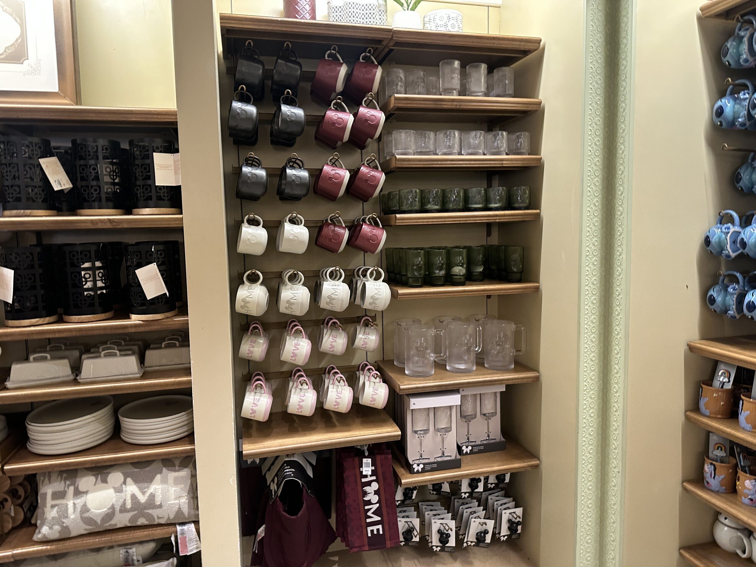 Mickey Mouse Kitchenware Collection Lands at Magic Kingdom