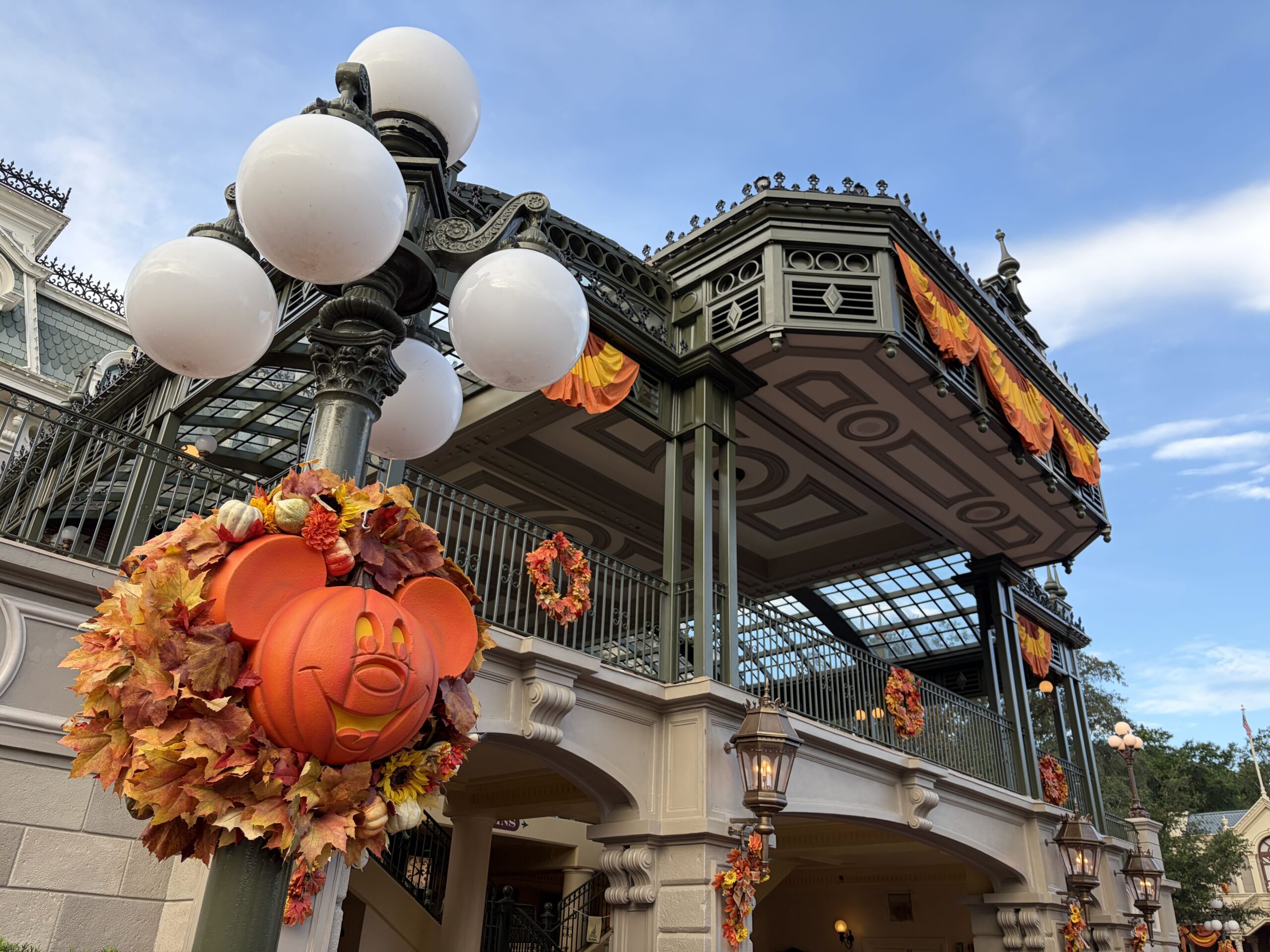 Magic Kingdom's Main Street Gets Full Halloween Makeover