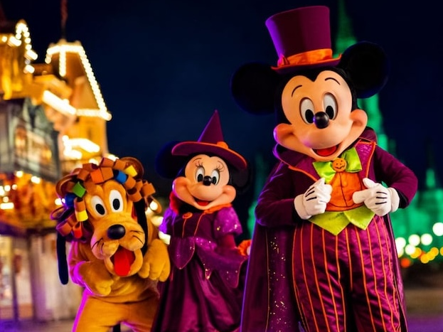 Every Trick-or-Treat Stop at Mickey's Not-So-Scary 2026