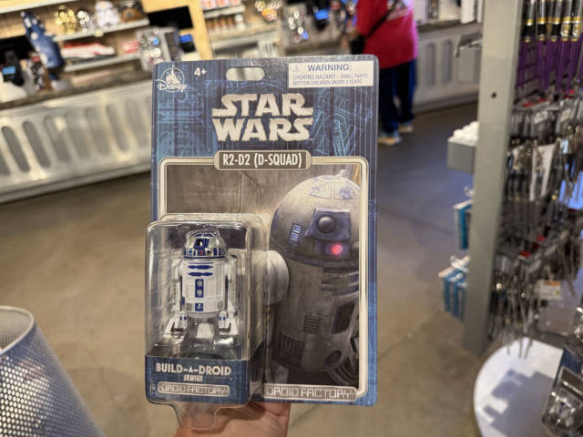 New R2-D2 D-Squad Droid Figure Lands at Disney's Hollywood Studios