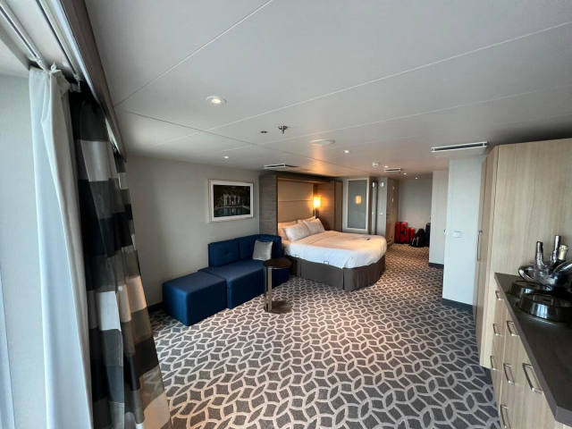 What to Know Before Bidding for a Royal Caribbean Cabin Upgrade