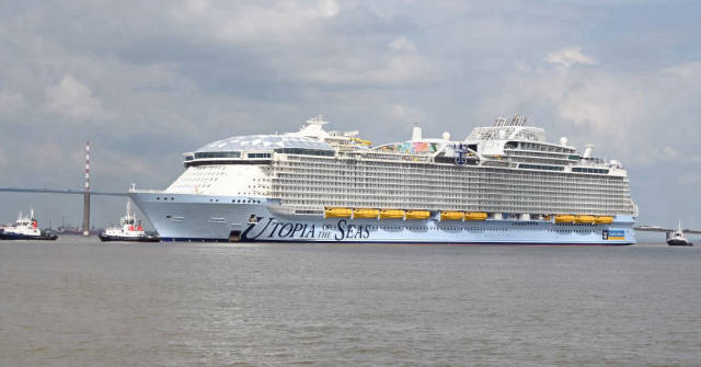 Royal Caribbean Offers Free Upgrades to Shift Sept. Utopia Sailings
