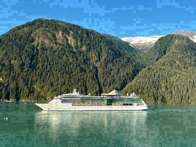 Serenade of the Seas Delayed 2 Days by Propulsion Issue
