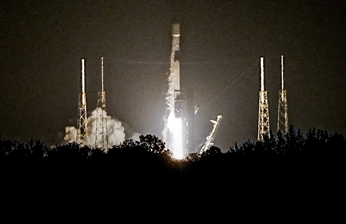 SpaceX Falcon 9 Set for Overnight Launch from Cape Canaveral