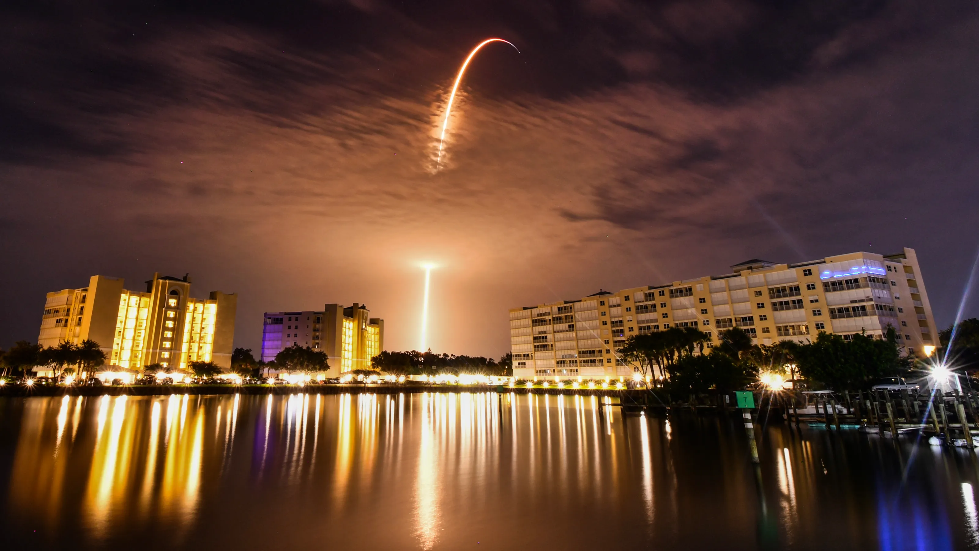 SpaceX Falcon 9 Lifts Off Tuesday With Starlink Satellites