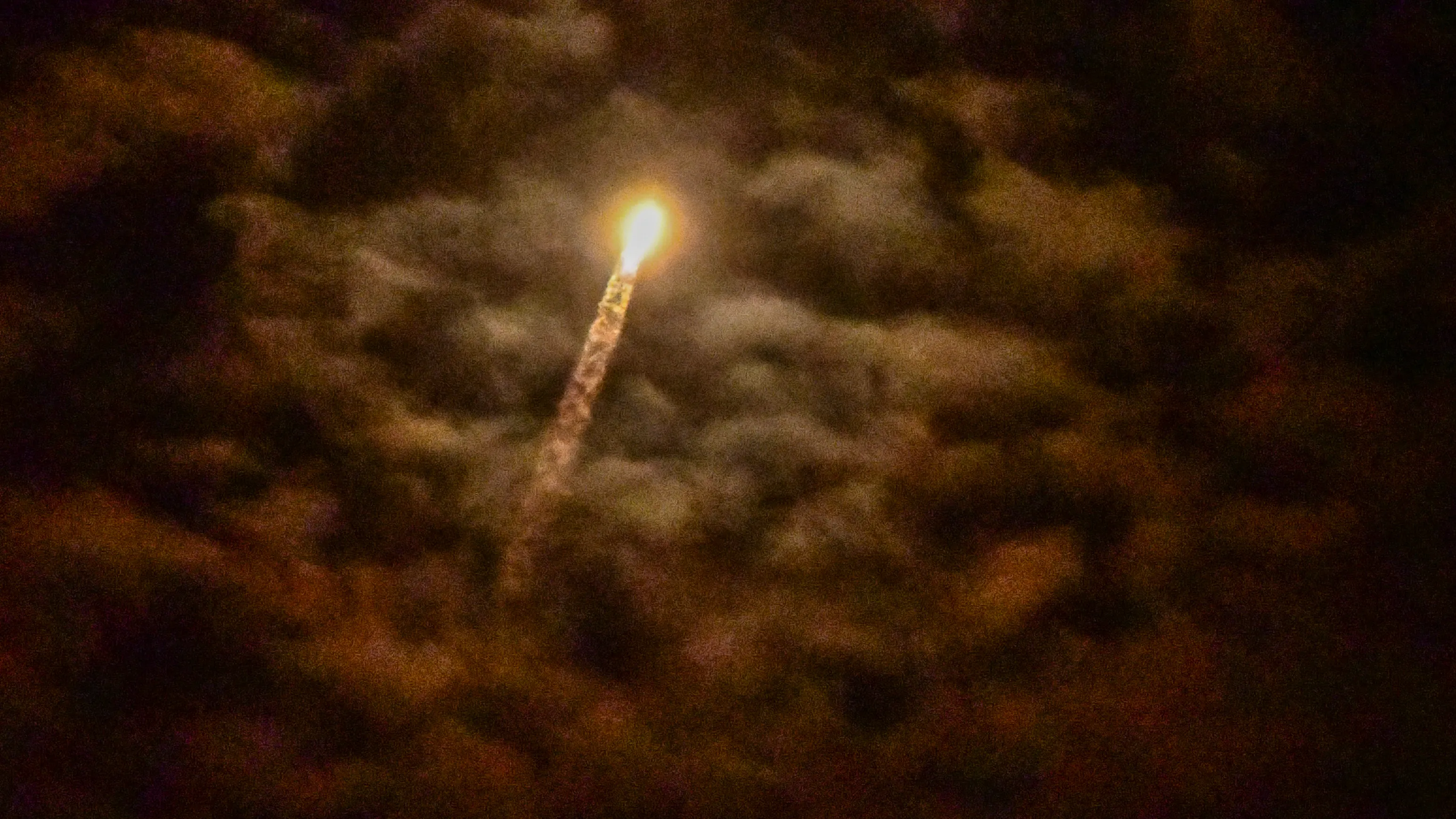 SpaceX Sends Another Starlink Batch Skyward from Cape Canaveral