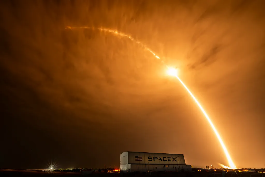 SpaceX Launches Starlink from Florida, Eyes Next Starship Flight