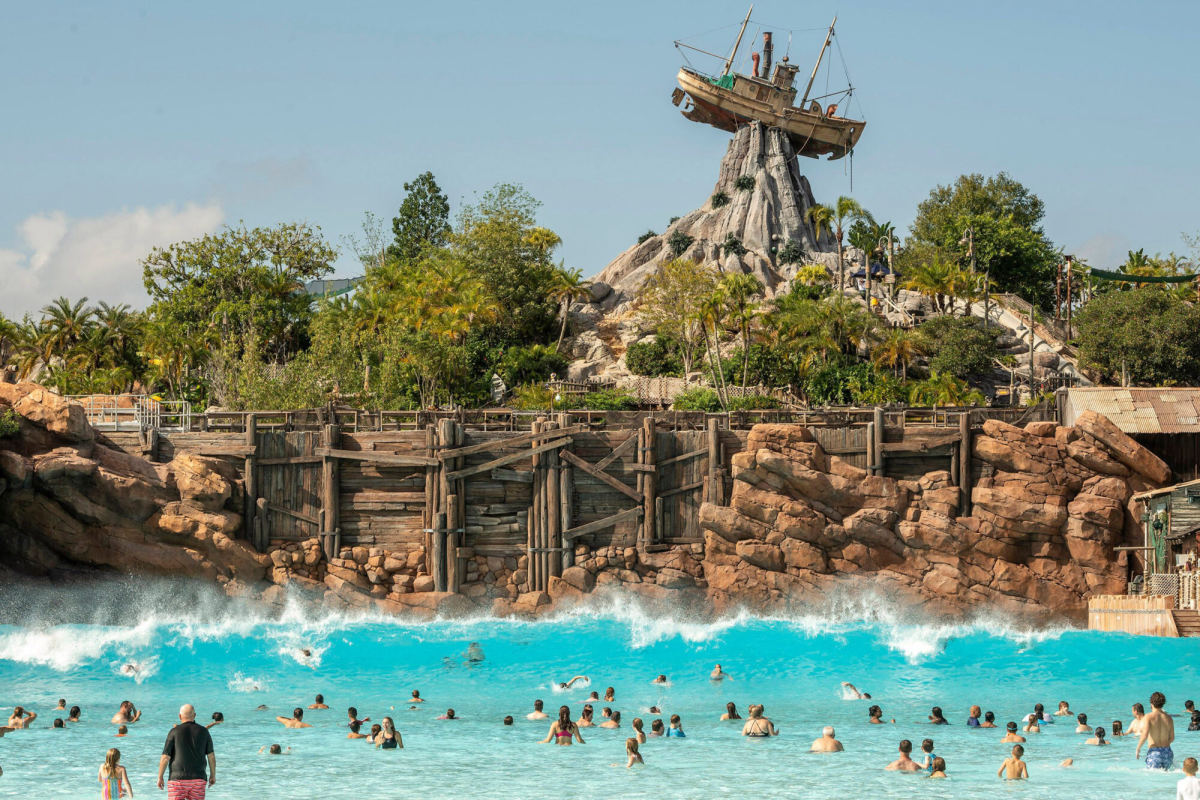 Typhoon Lagoon's Final Days Before Seasonal Closure