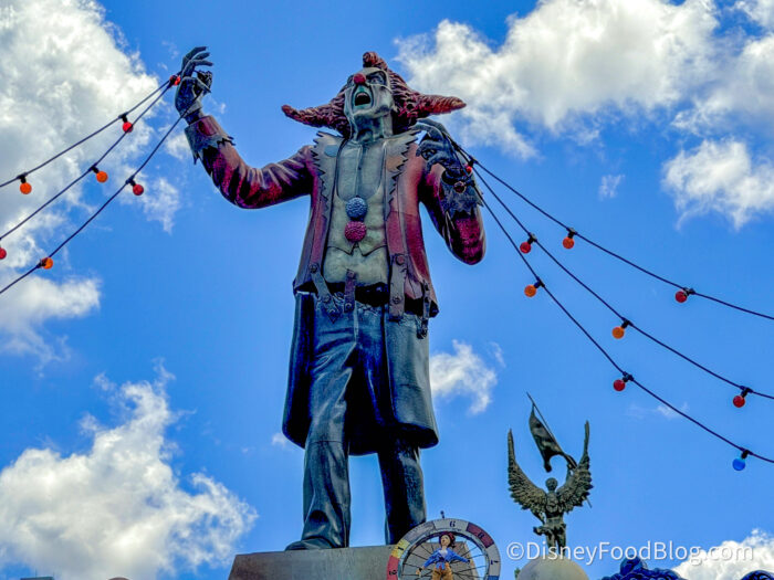 Universal Annual Passholders Get Exclusive HHN Bar Access