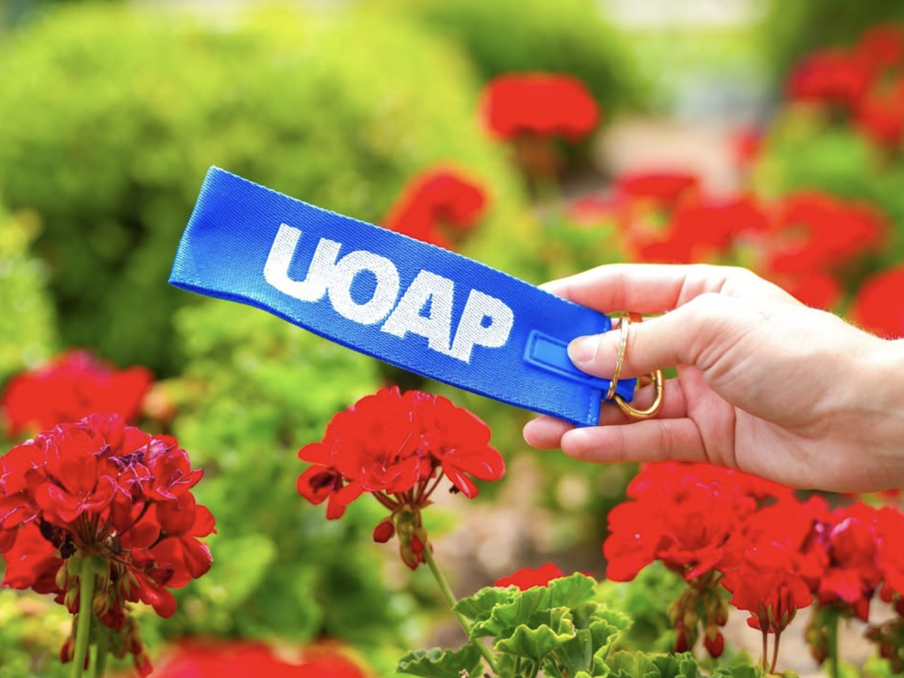 Free UOAP Wristlet Keychain Coming for Universal Passholders