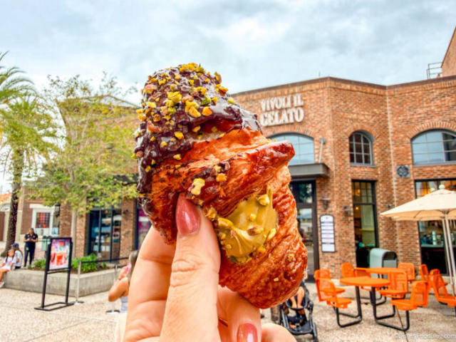 Vivoli il Gelato's New Croissant Is Pretty But Polarizing