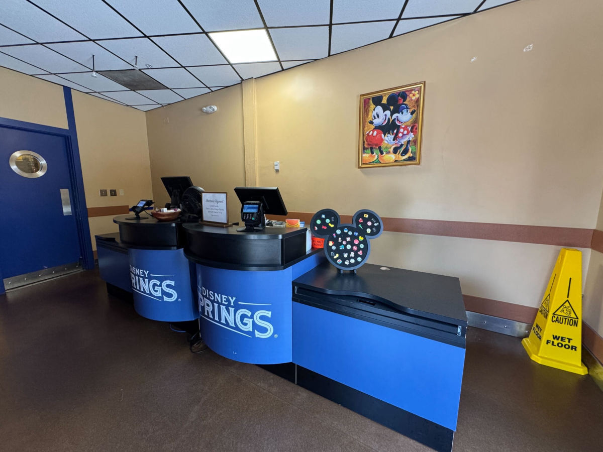 Walt Disney World Switches to Bag-Based Shipping for Souvenirs