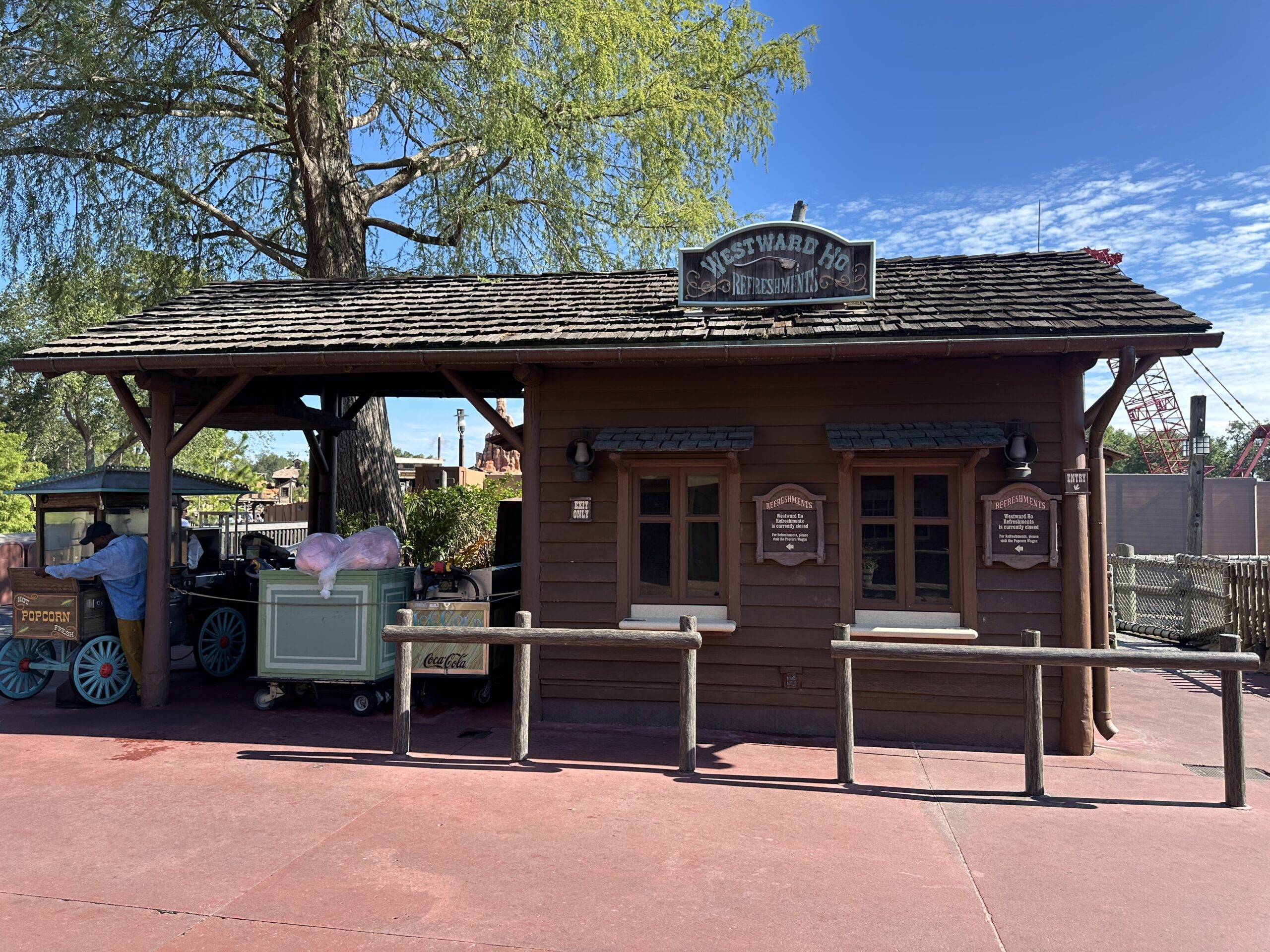 Westward Ho Snack Stand Demolished in Frontierland