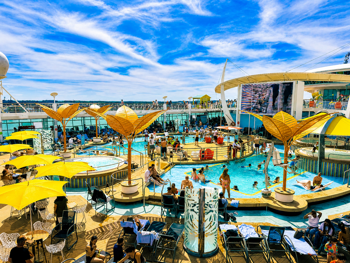 12 Wild Things Real Cruise Passengers Have Actually Witnessed